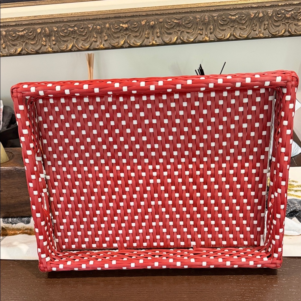 🌟🌟HOST PICK🌟🌟Stunning Hand Made Weaved Serving Trays or Decorative Trays